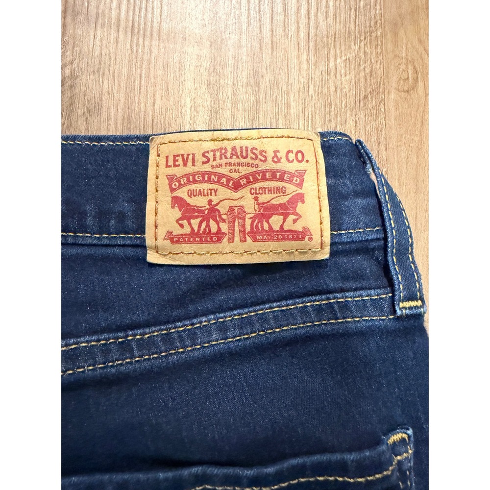 Levi's 724 High Rise Straight Jeans Womens 28 Blue Dark Wash WaterLess Denim - Picture 4 of 9